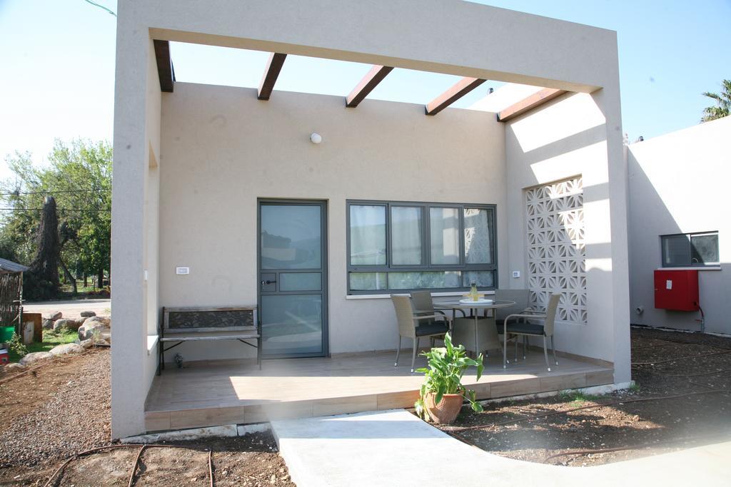 Aviv Bagalille Villa She'ar Yashuv Bagian luar foto